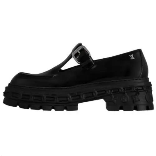 LOUIS VUITTON Record Cow Leather Loafers Women's Black