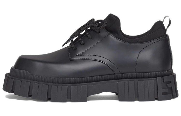 FENDI Force Leather Casual Shoes Men's Black