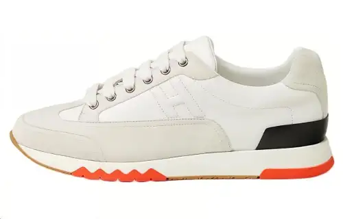 HERMES Trail Leather Low top Casual Shoes Men's White