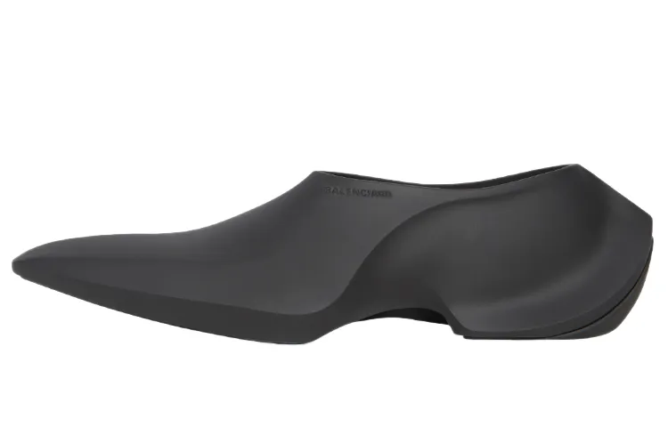 Balenciaga Space Shoe Matte Black