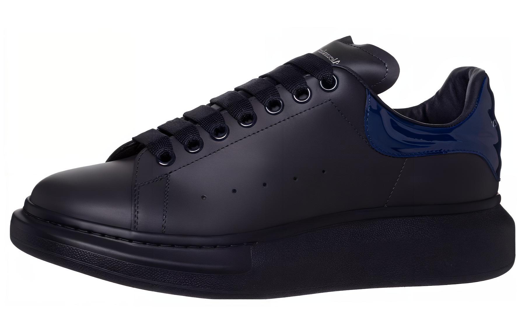 Мужские кеды Alexander McQueen Oversized Sneaker (военно-морской синий)