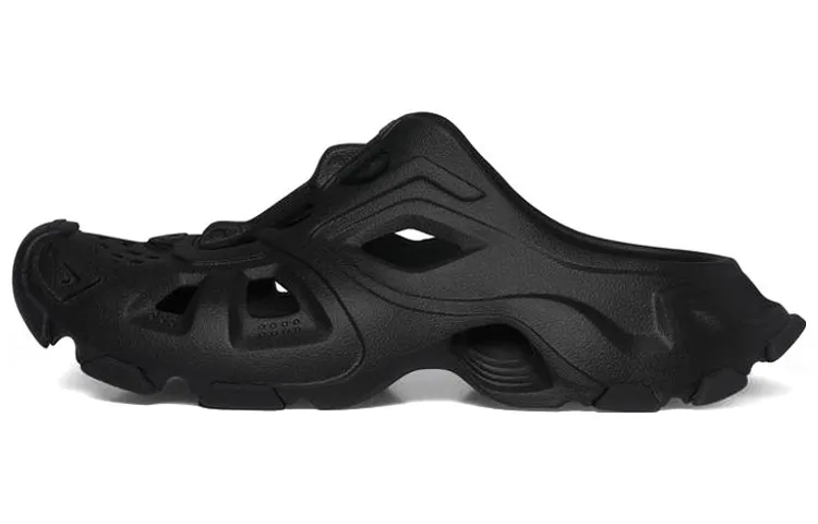 Balenciaga Closed Toe Slippers Men's Black