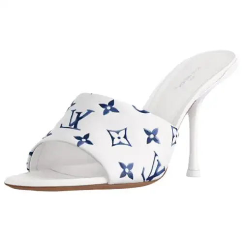 LOUIS VUITTON 6AM Slide Slippers 9.5cm Women's White