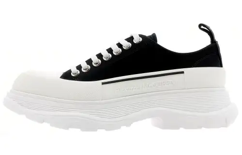 Alexander McQueen Tread Slick sneakers Women's