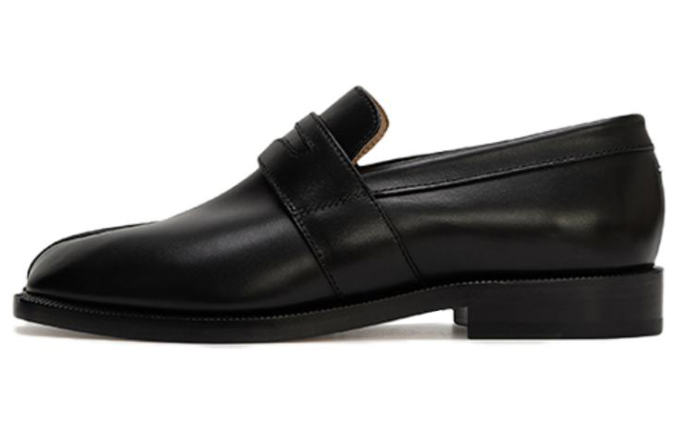 Женские лоферы Maison Margiela Tabi (черные)