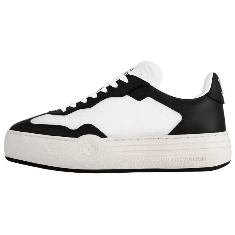 LOUIS VUITTON Groovy Leather Low top Skateboard Shoes Women's Black White