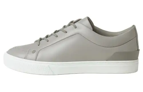 HERMES Irwin Leather Low top Skateboard Shoes Men's Gray