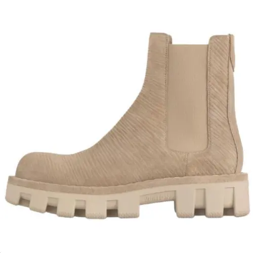 LOUIS VUITTON Calfskin Short Chelsea Boots Men's Beige