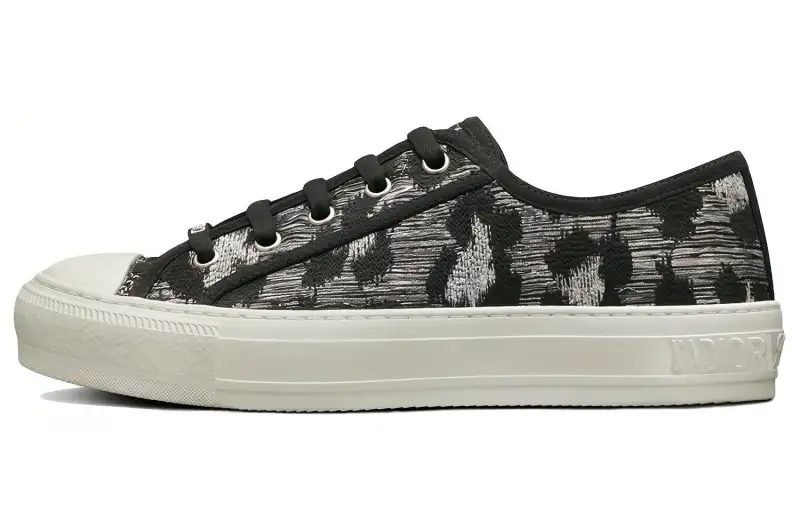 DIOR Walk'n'Dior Platform Shoes Embroidery Low top Stylish Skateboarding Shoes Women's Gray Black