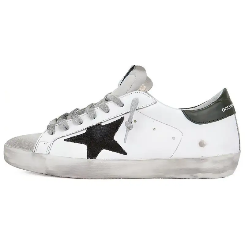 Golden Goose Super Star Stylish Skateboarding Shoes Men's White Distressed