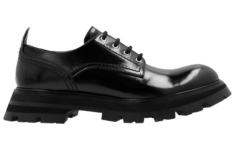 Alexander McQueen Wander Lace Up Black Women's