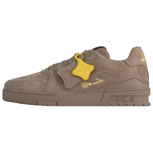 LOUIS VUITTON Trainer Cow Leather Low top Skateboard Shoes Unisex Umber