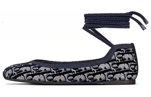 DIOR POÈME Casual Shoes Women's Black