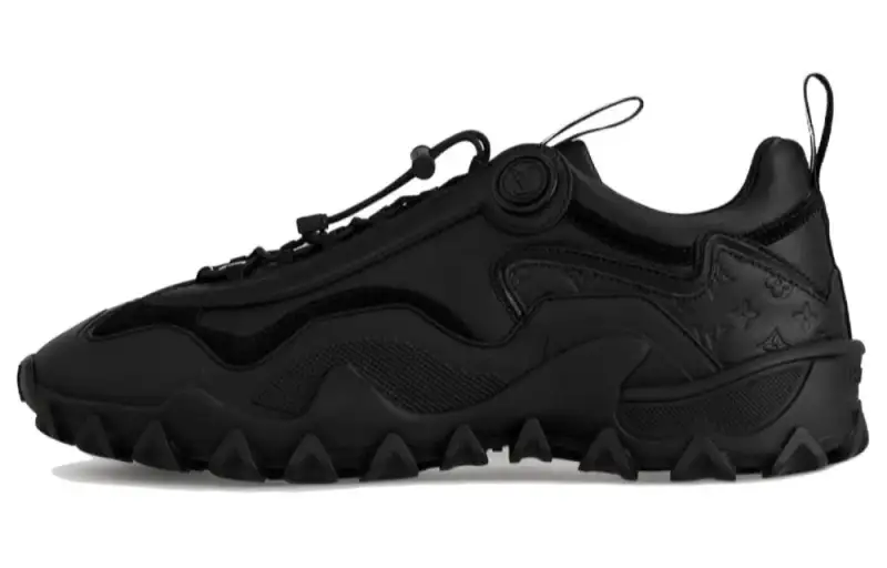 LOUIS VUITTON RUSH Leather Abrasion Resistant Low top Casual Shoes Women's Black