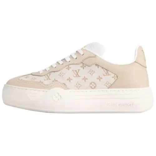 LOUIS VUITTON Groovy Calfskin Low top Skateboard Shoes Women's Beige