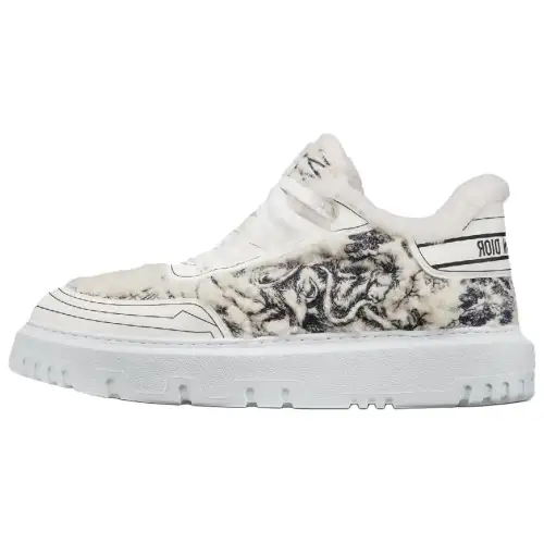 DIOR Addict Low Top, Fleece Lined Low top Stylish Skateboarding Shoes Women's White Coffee Color