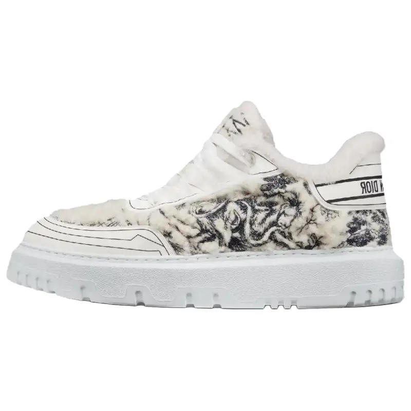 DIOR Addict Low Top, Fleece Lined Low top Stylish Skateboarding Shoes Women's White Coffee Color