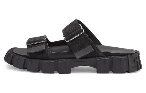 FENDI Force Stylish Sandal Men's Black