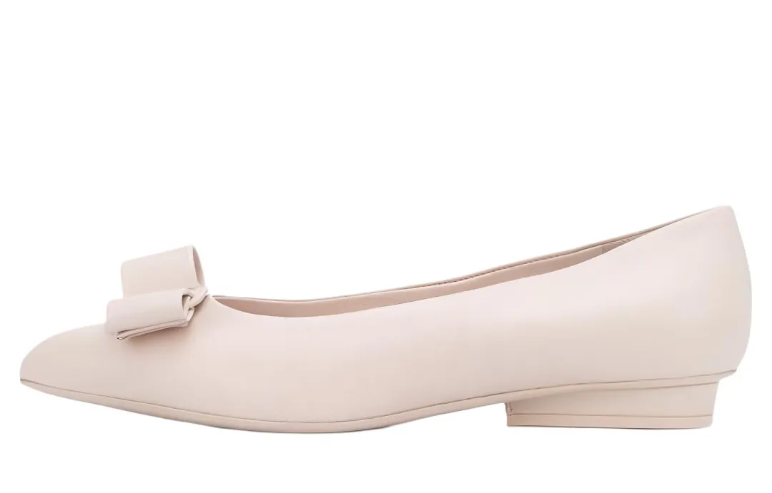 FERRAGAMO Viva Ballet Leather Casual Shoes Women's White