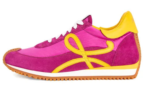 LOEWE Low top Casual Shoes Men's Pink