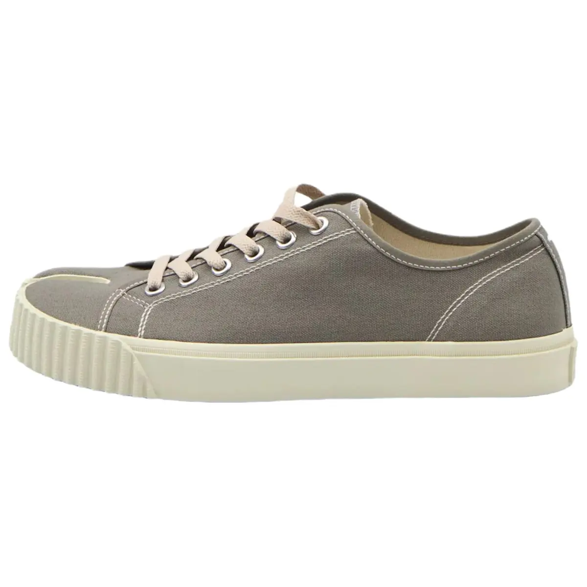 Maison Margiela Tabi Low Top Sneakers