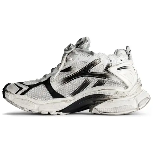 Balenciaga Runner Low top Casual Shoes Men's Black White
