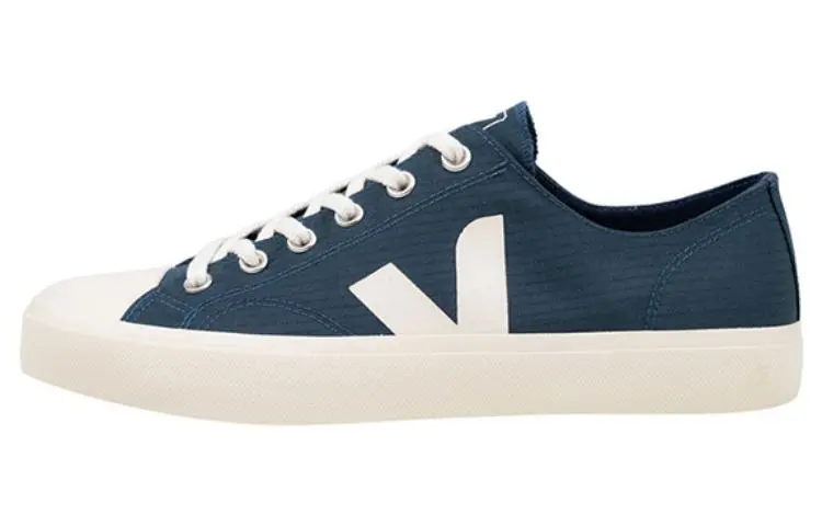 VEJA Wata II Ripstop Sneakers