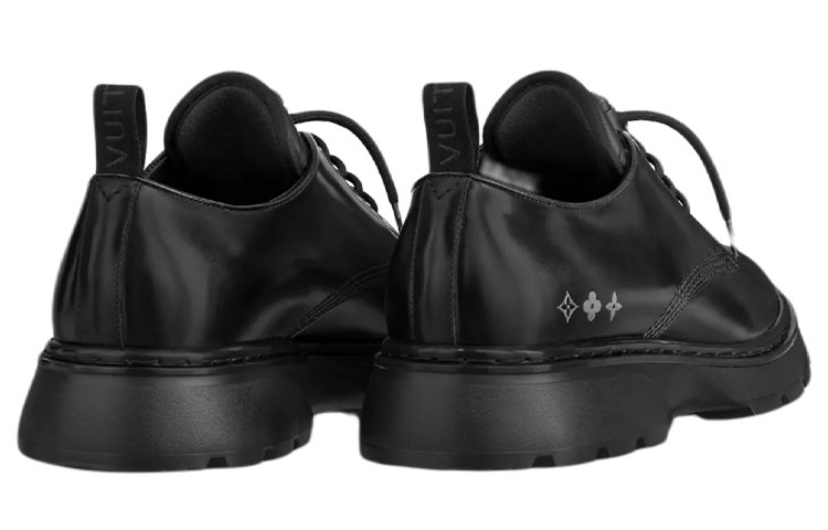 LOUIS VUITTON Bold Leather Casual Shoes Men's Black