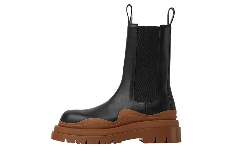 Bottega Veneta Tire Leather Platform Short Chelsea Boots Men's Black