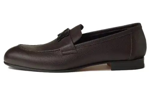 HERMES PARIS Comfortable Round Toe Loafers Men's Brown