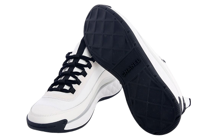 Chanel Velvet Calfskin & Mixed Fibers Sneaker 'Ivory'