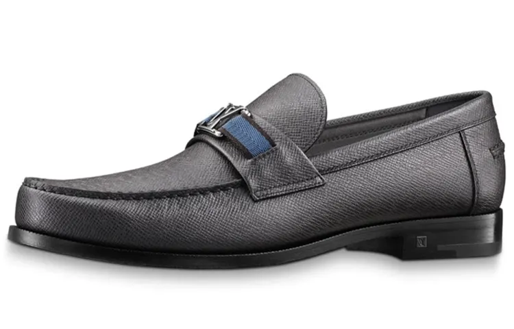 LOUIS VUITTON Major Taïga Casual Shoes Men's Black