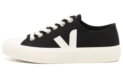 Veja Wata Ii Low-Top Sneakers