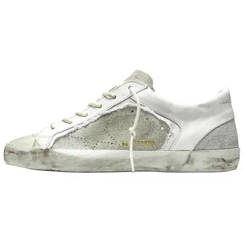 Golden Goose Super Star Skateboard Shoes Women's Low Top Ecru