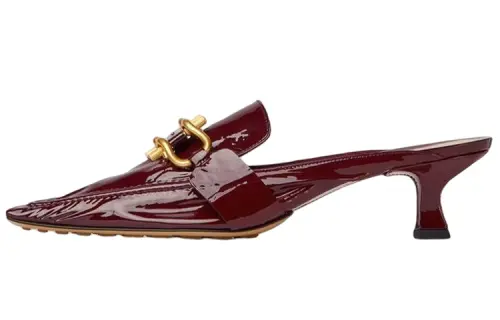 Bottega Veneta Closed Toe Slippers Women's Brown