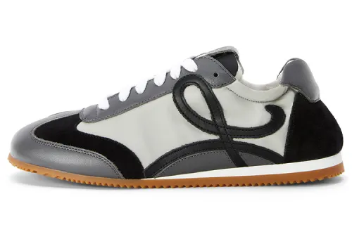 LOEWE Ballet Runner Leather Low top Casual Shoes Women's Silver Black