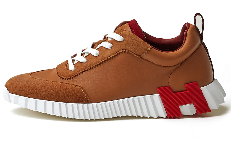 HERMES Bouncing Cow Leather Low top Casual Shoes Men's Brown
