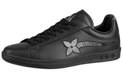 LOUIS VUITTON Luxembourg Samothrace Leather Low top Stylish Skateboarding Shoes Men's Black
