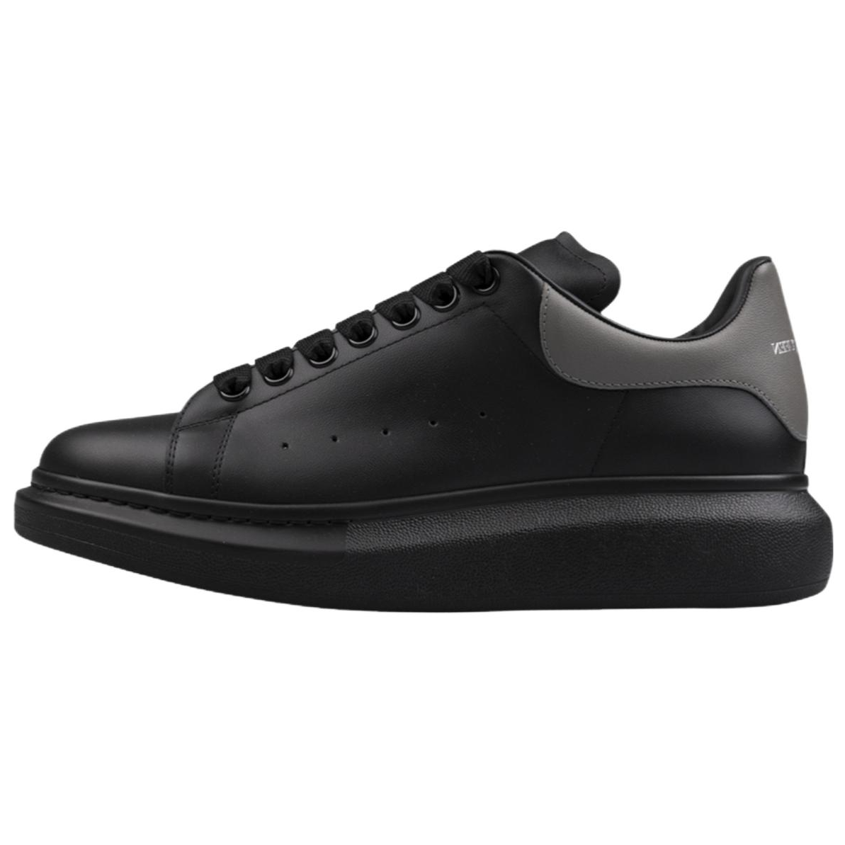 Мужские кроссовки Alexander McQueen Oversized Sneaker (черно-серые)