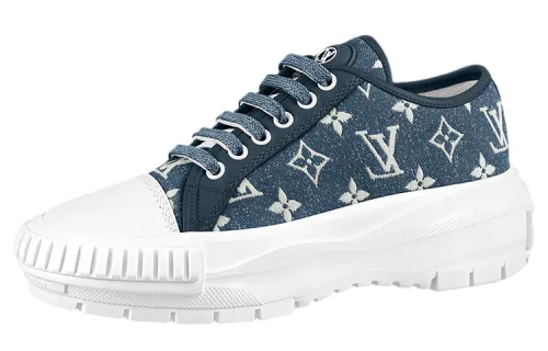 LOUIS VUITTON Squad Sneakers Women's