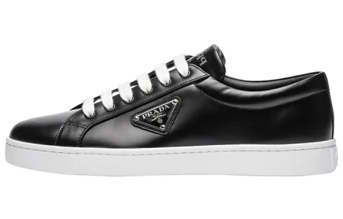 PRADA Leather Low top Stylish Skateboarding Shoes Women's Black