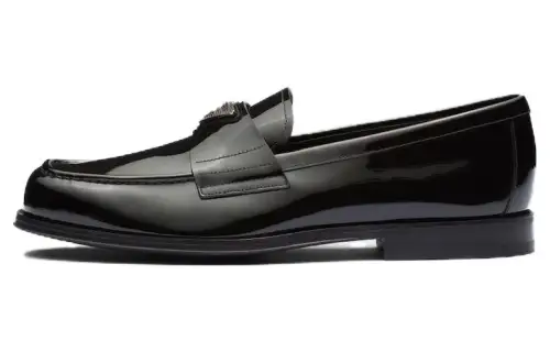 PRADA Patent Leather Loafers 2.5cm Men's Black