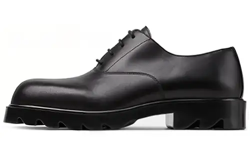 Bottega Veneta Strut Casual Shoes Men's Black
