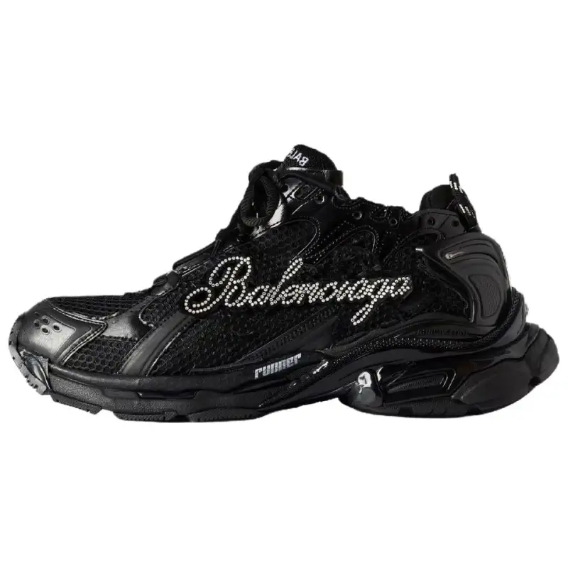 Balenciaga Runner Low top Chunky Sneakers Men's Black