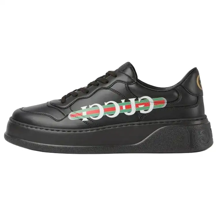 GUCCI Low top Skateboard Shoes Men's Black