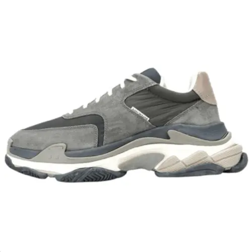 Balenciaga Triple S Low top Casual Shoes Men's Gray