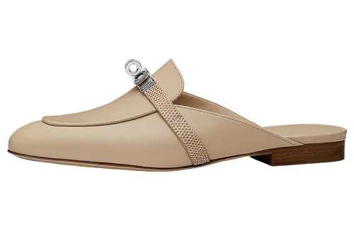 HERMES Oz Closed Toe Slippers Women's Saraz Beige