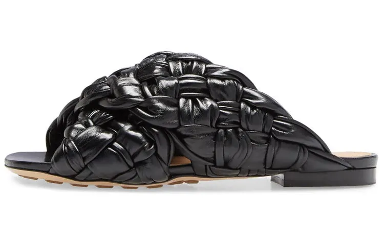 Bottega Veneta Stylish Sandal Women's Black