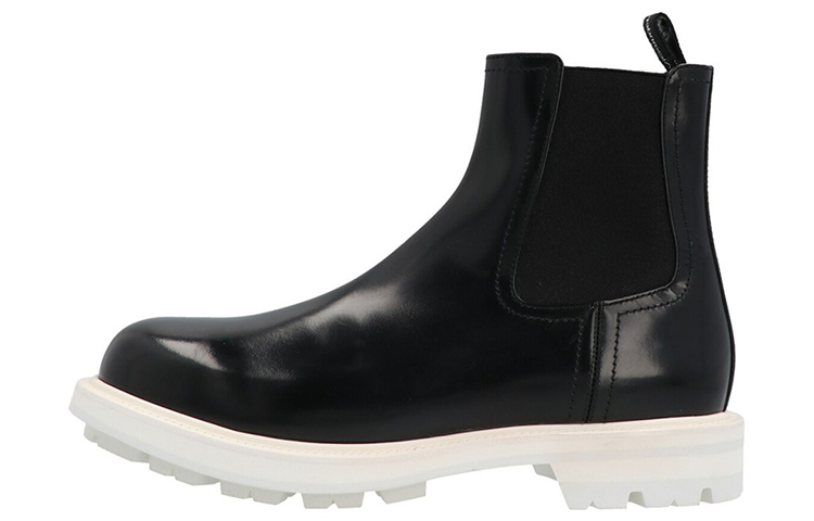 Alexander McQueen Leather Chelsea Boots Black White