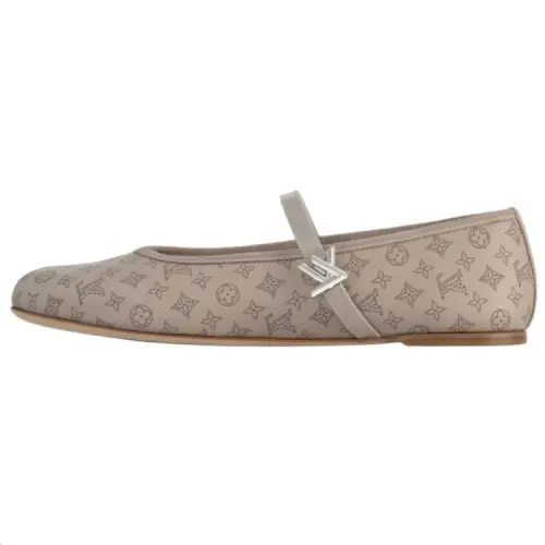 LOUIS VUITTON Romy Cow Leather Flat Mary Jane Shoes Women's Elephant Gray